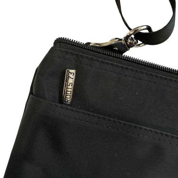 3 For 25 Black Eastpak Crossbody Bag - Picture 2 of 3